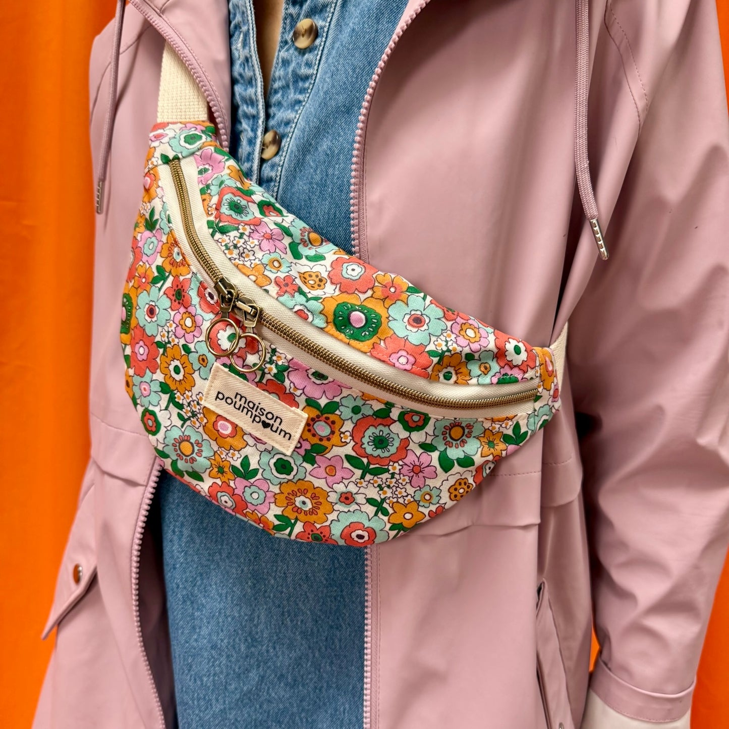 Sac banane - Coton enduit Fleuri "esprit liberty"