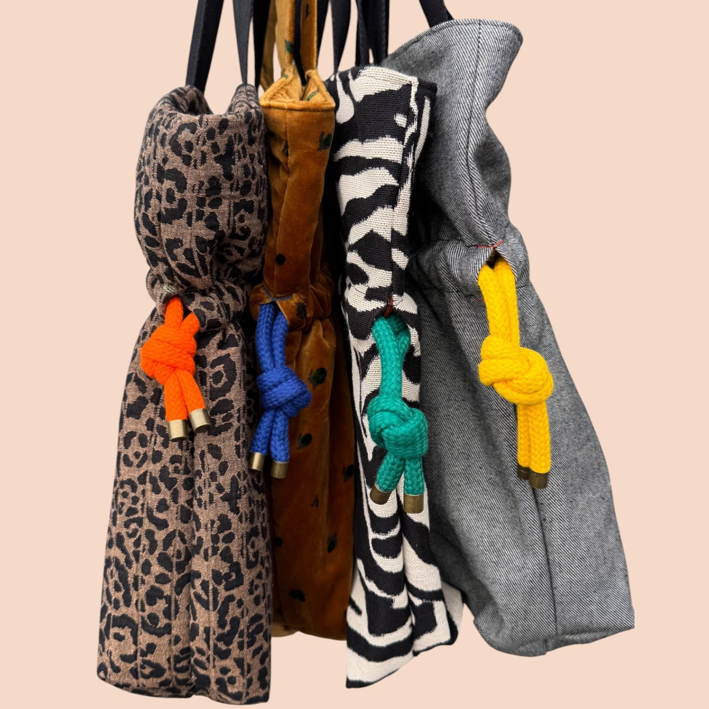 Sac Bourse Zèbre – Le chic rock à l’esprit libre