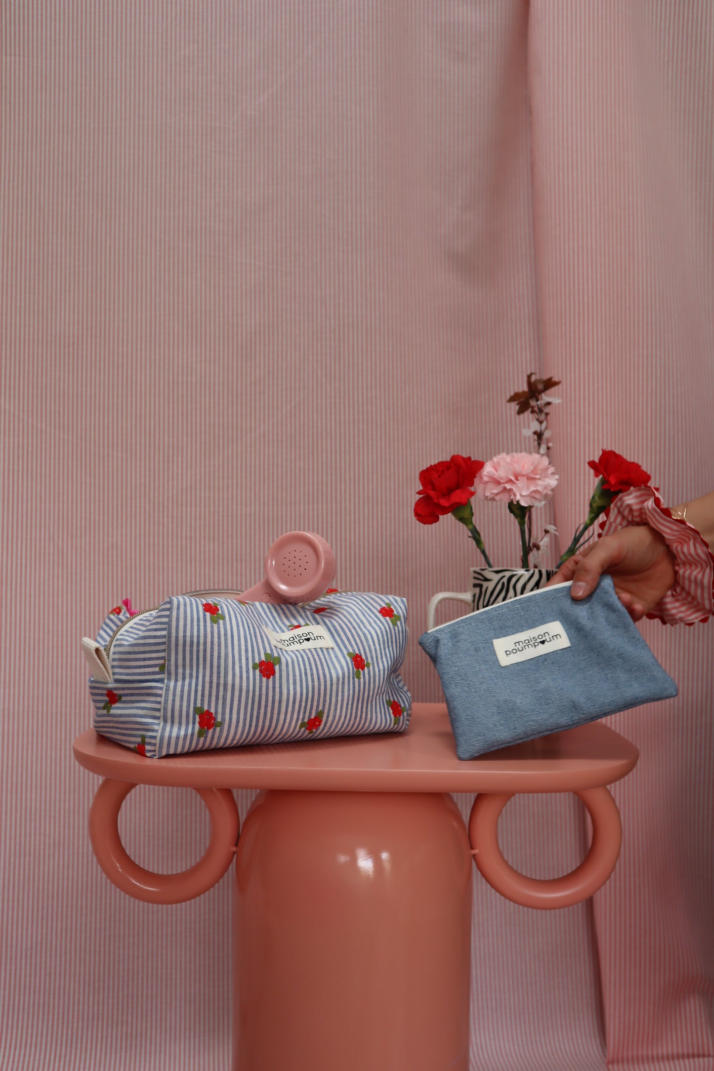 POCHETTE ET TROUSSE TOILETTE