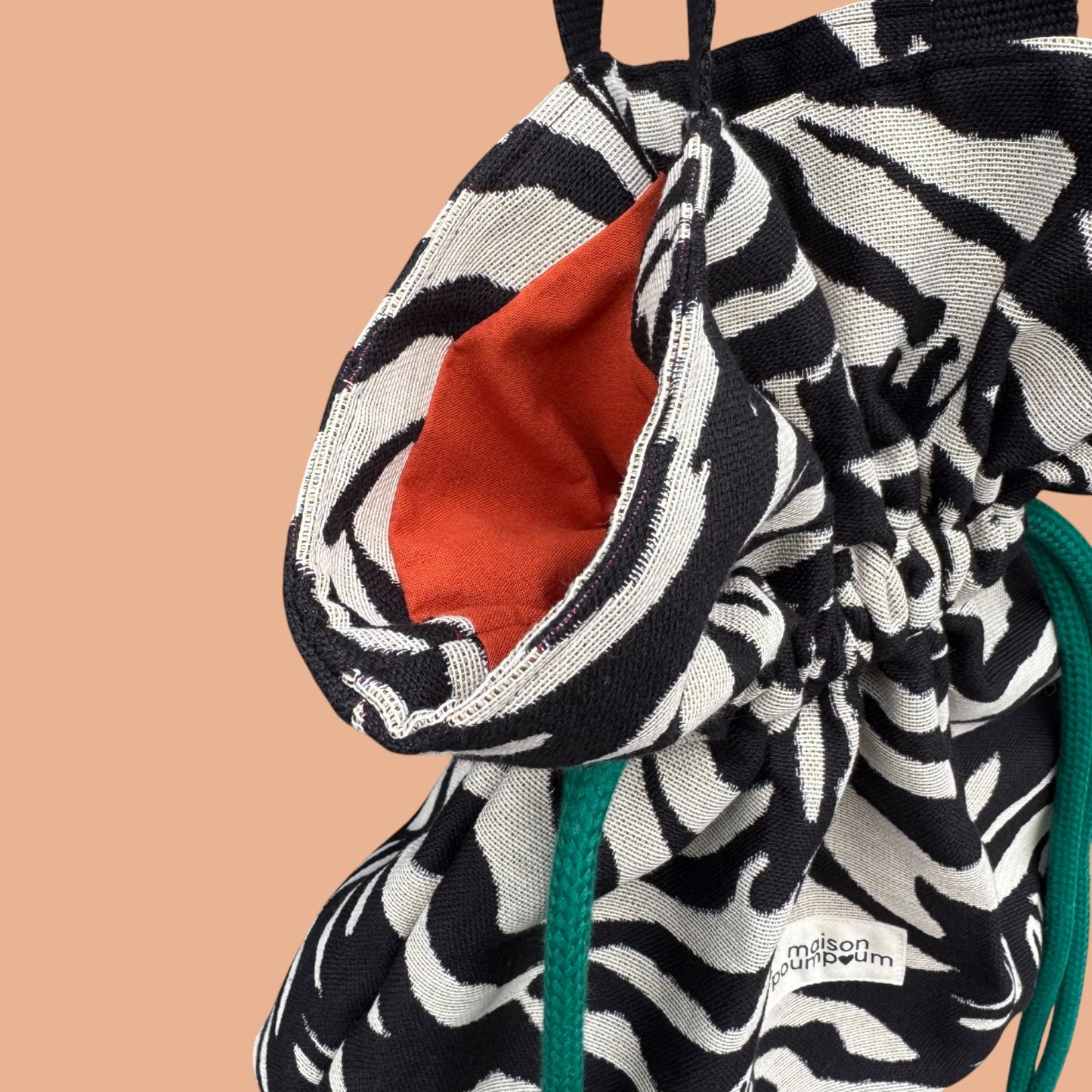 Sac Bourse Zèbre – Le chic rock à l’esprit libre