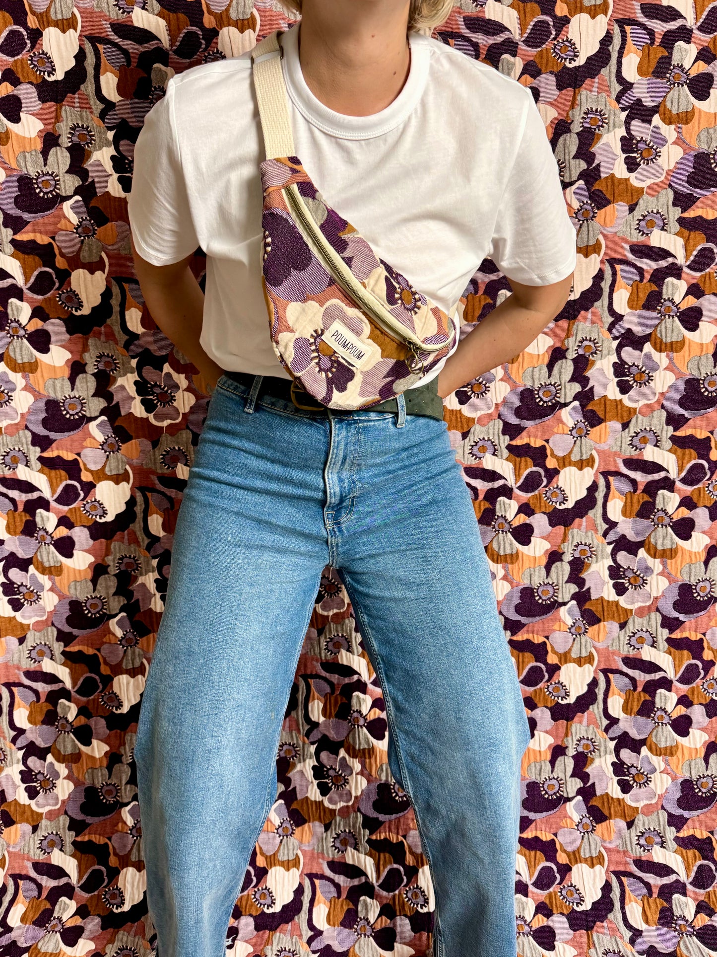 Sac Banane Maxi Fleur Vintage portee