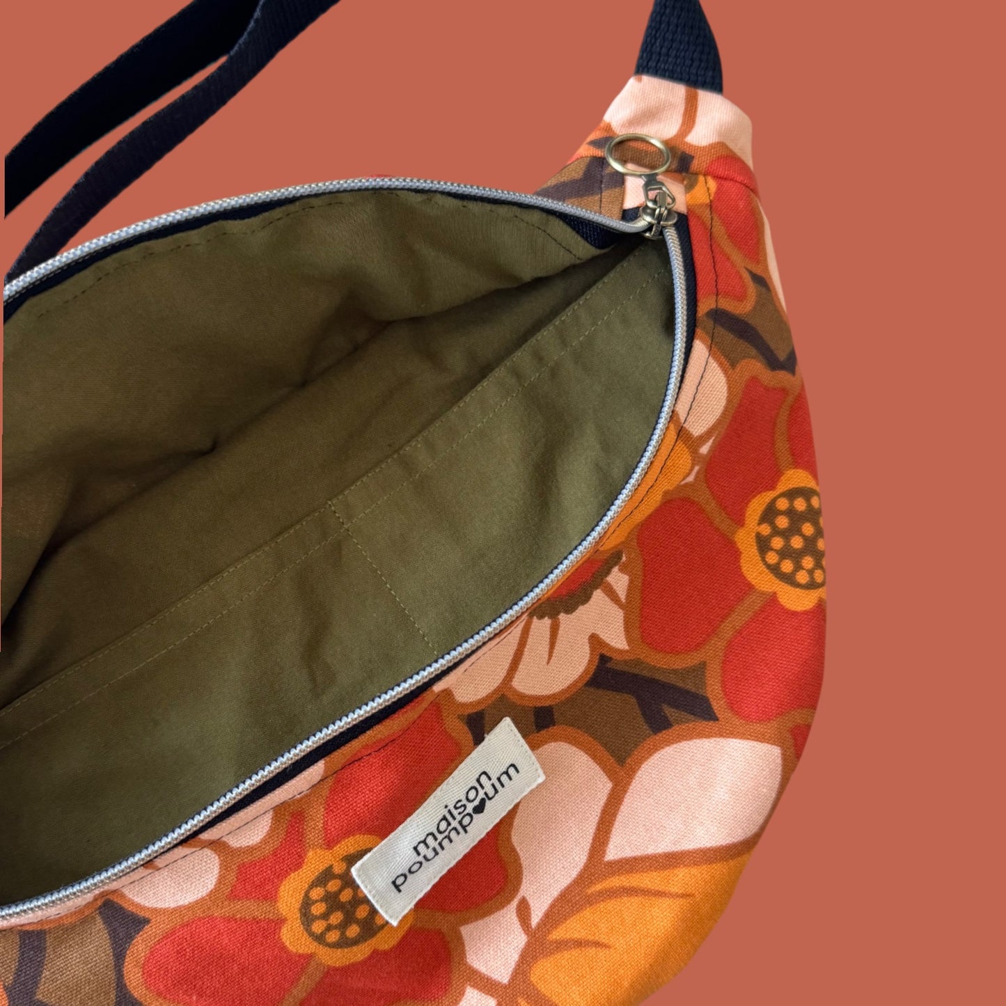 Sac banane fleuri 70's