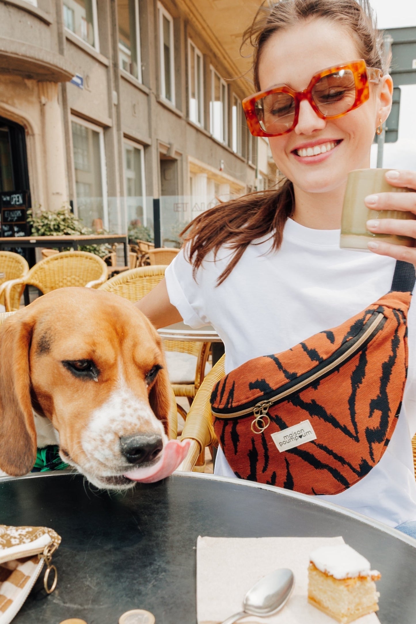 sac banane zebre terracotta lifestyle
