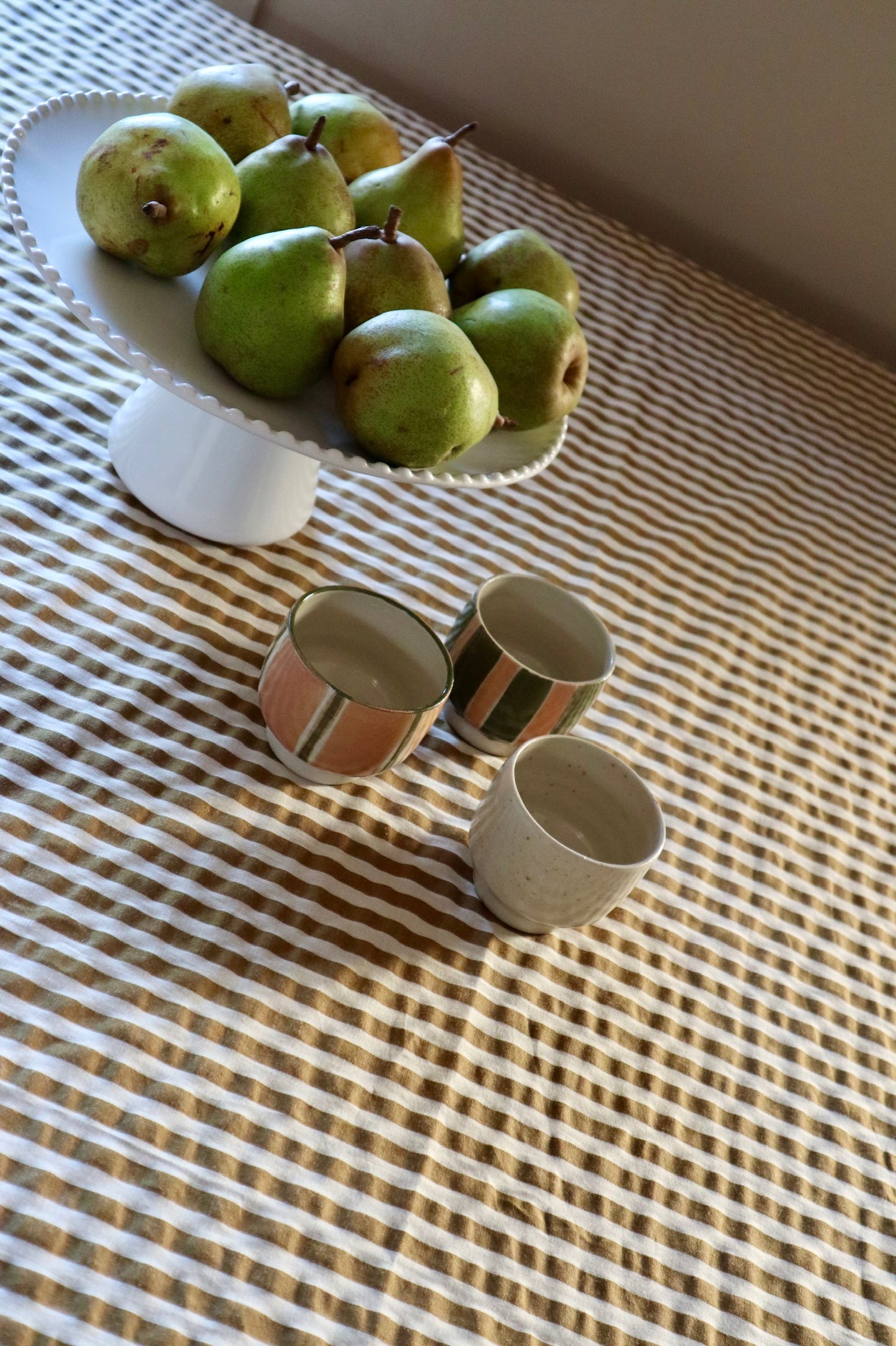 La nappe à froufrous  - La maison poumpoum