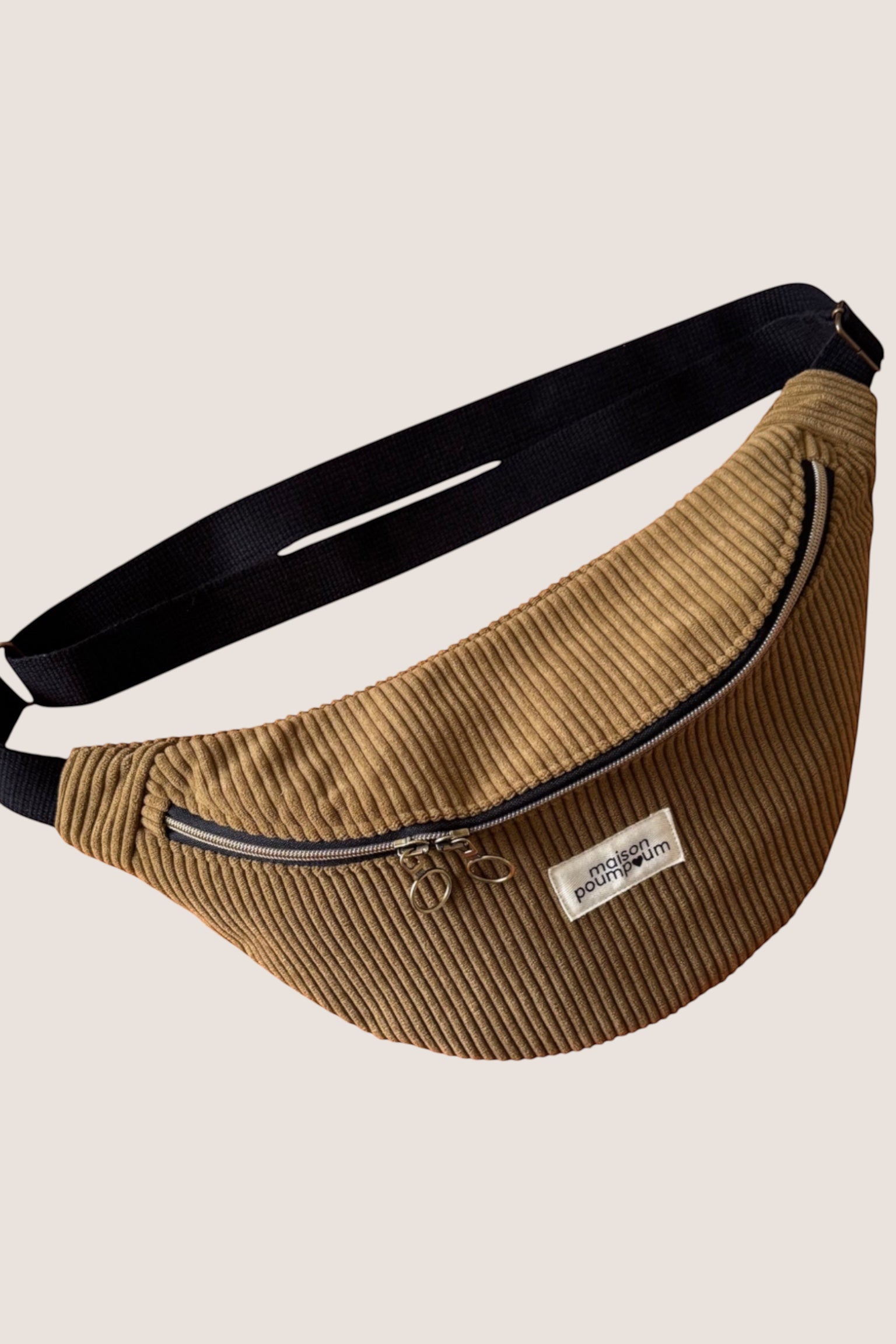 SAC BANANE VELOURS CAMEL