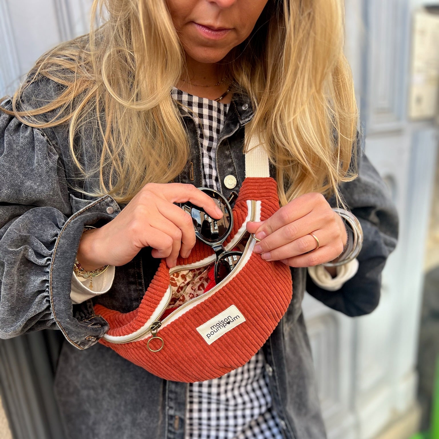 SAC BANANE VELOURS TERRACOTA PORTé