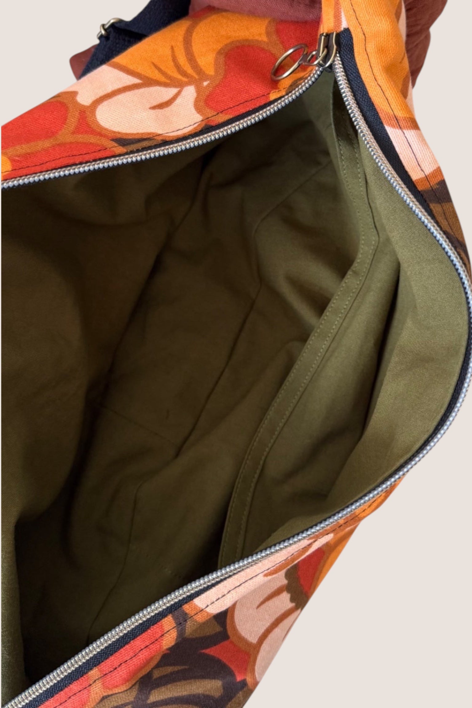 sac banane demi lune maison poumpoum fleuri vintage froufrous doublure
