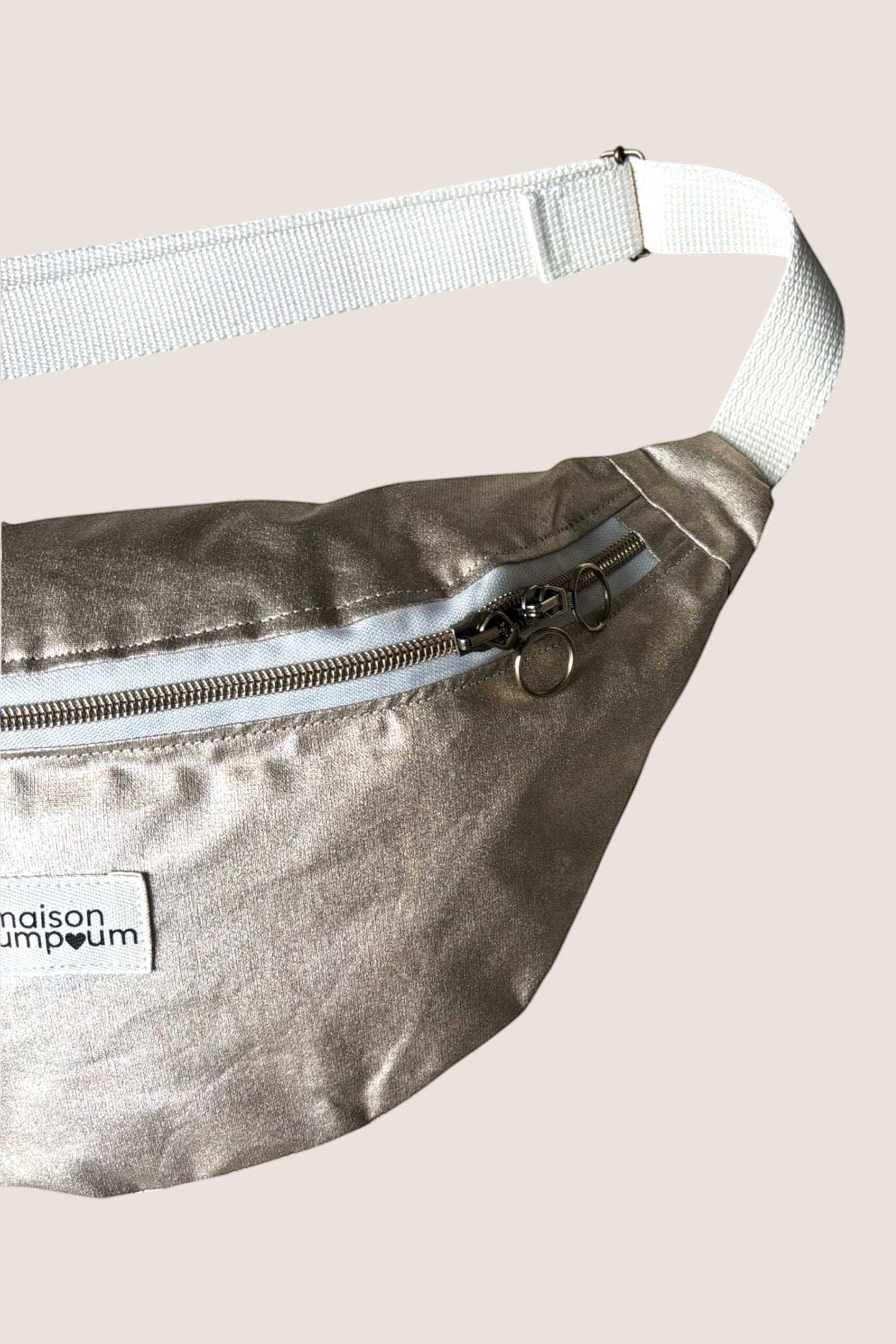 Sac Banane Enduit Doré zoom
