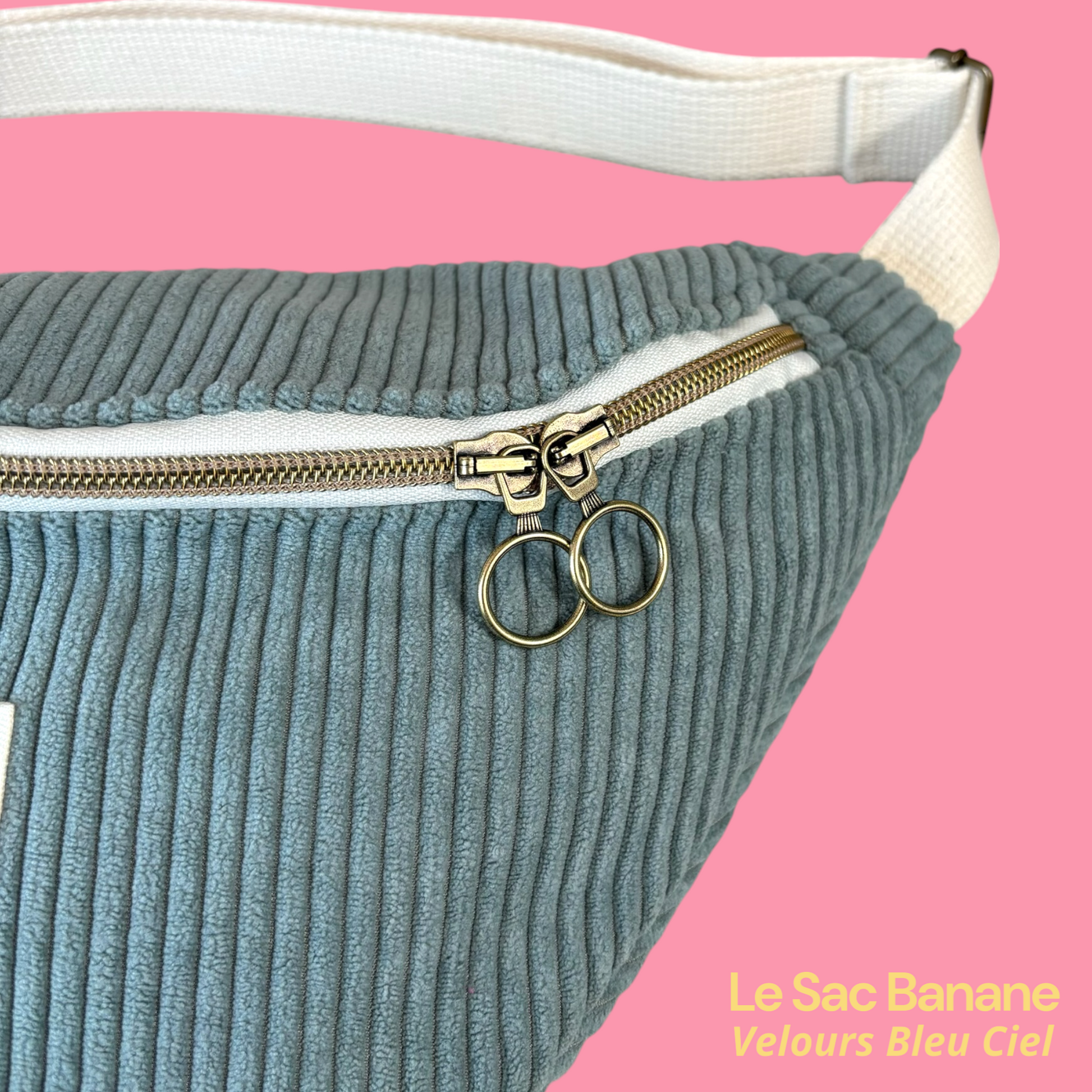 Sac Banane Velours Bleu Ciel zoom