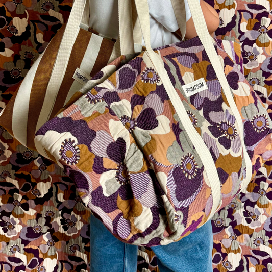 Sac Cabas Maxi Fleur Vintage Porté 