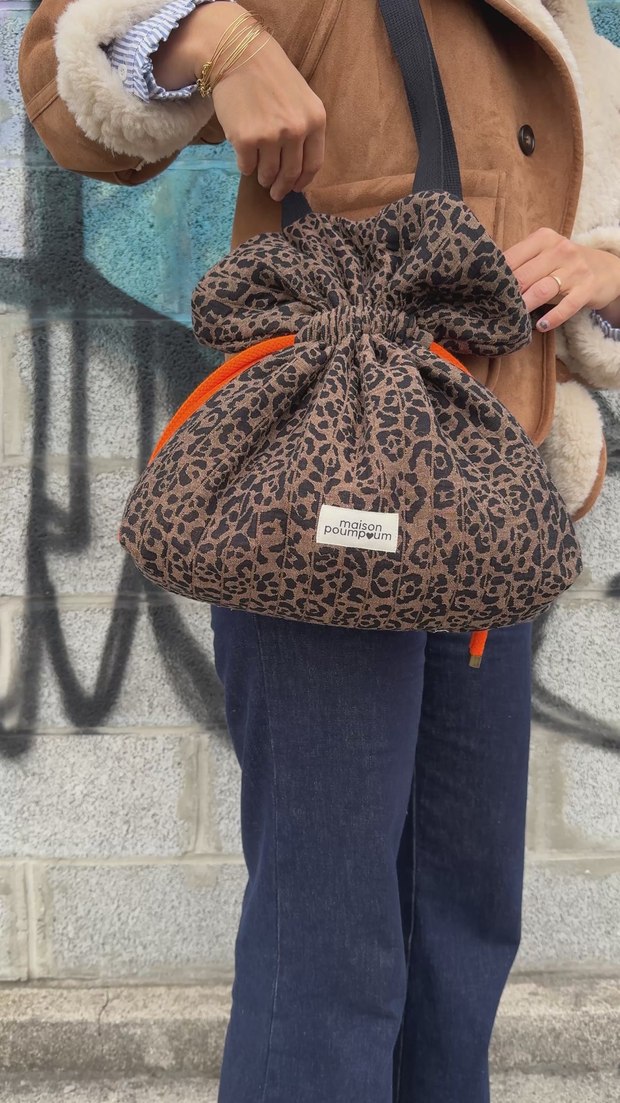 sac bourse leopard vidéo