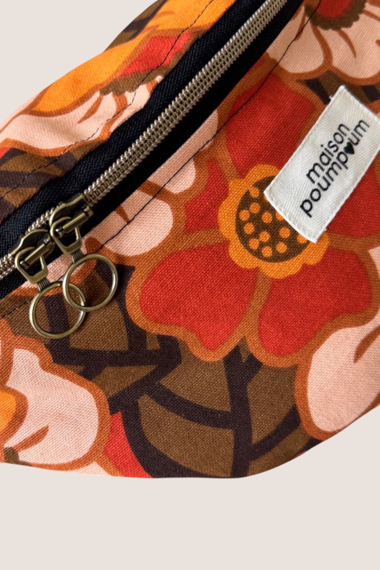 Sac banane fleuri 70's