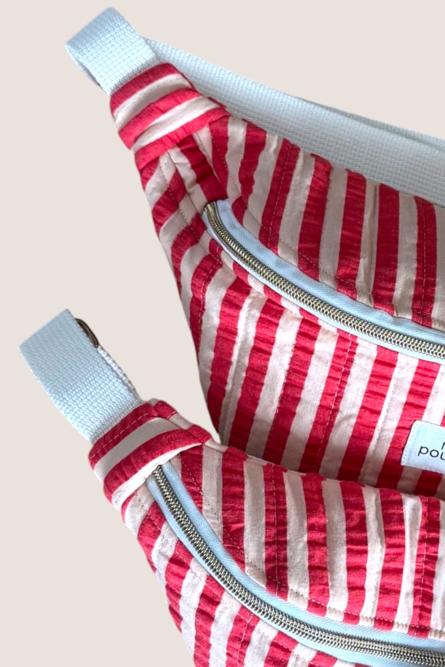 sac banane rayure rouge zoom