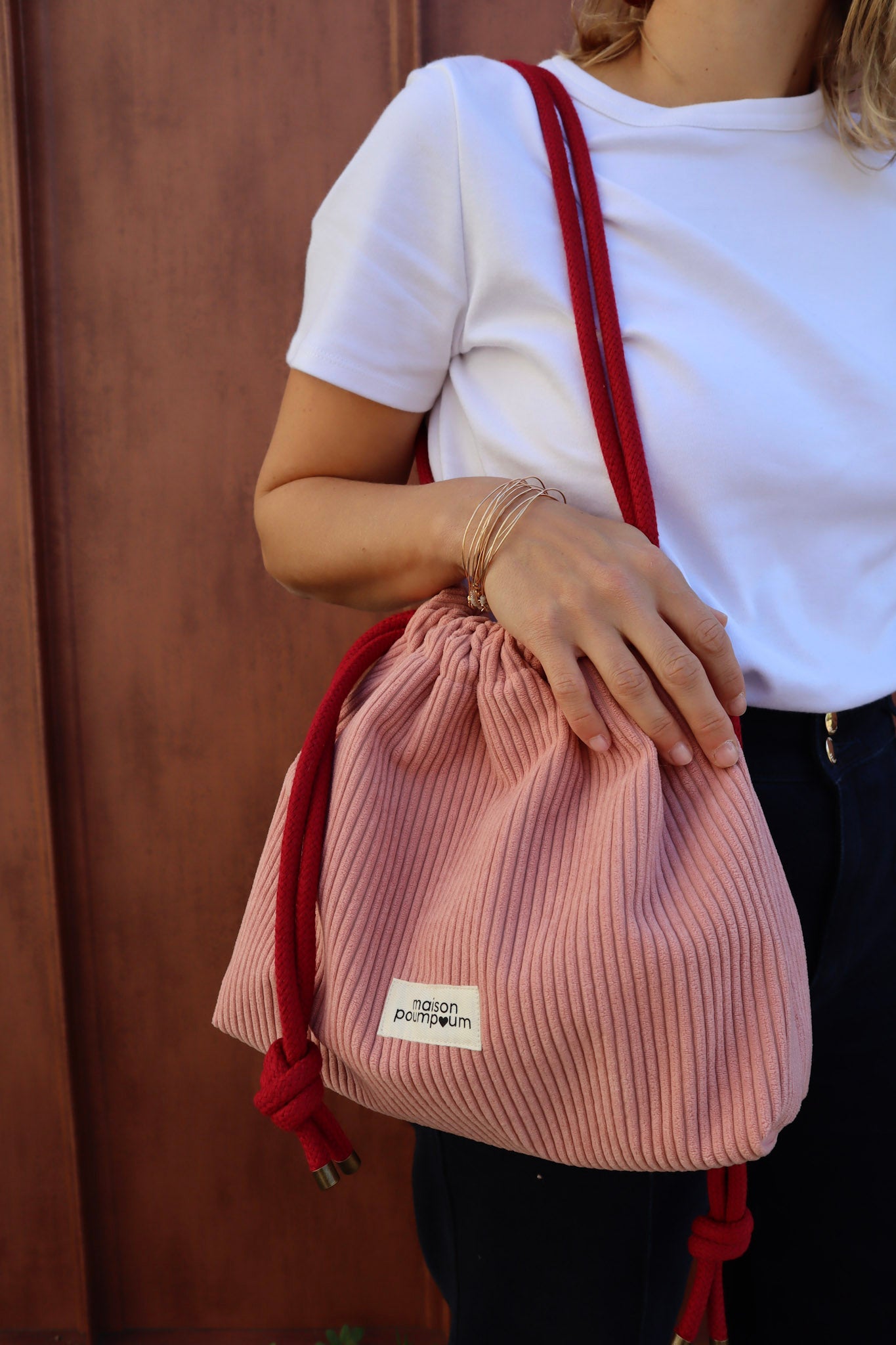 sac bourse mini cordons velours rose Maison PoumPoum épaule