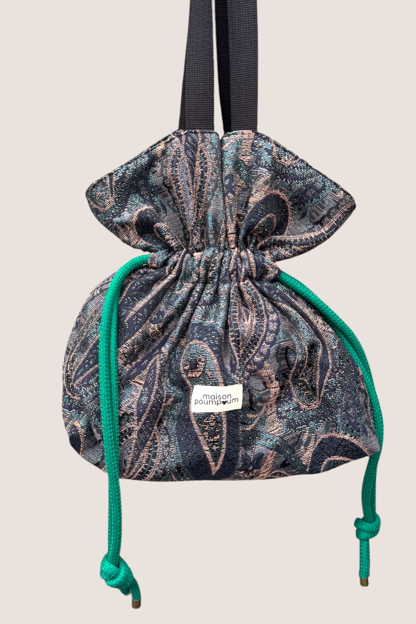 Sac Bourse Jacquard Cachemire – L’élégance française en édition limitée